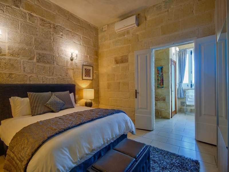 Hotel Julesy'S Bnb Cospicua Zewnętrze zdjęcie